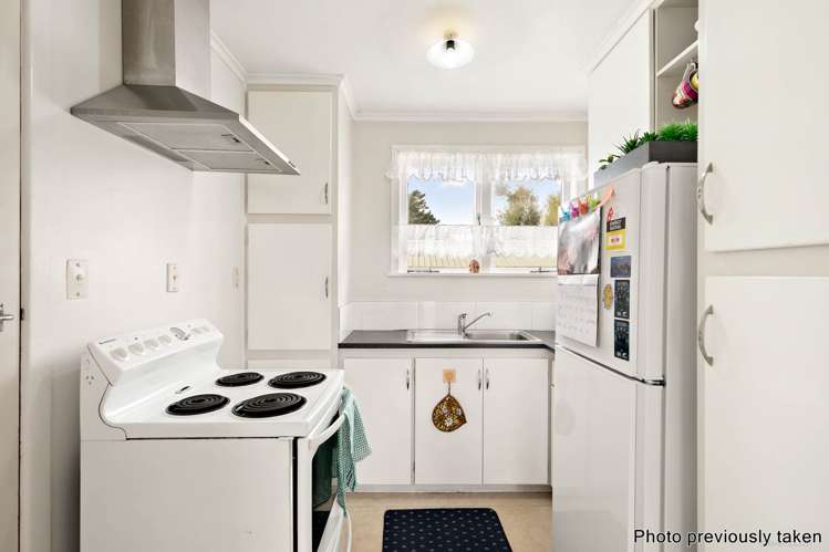 1040 Great North Road Pt Chevalier_26