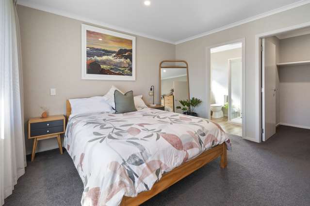 16 Chestnut Close Kelvin Grove_1