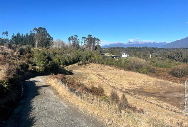 Arnold Valley Road Moana_3