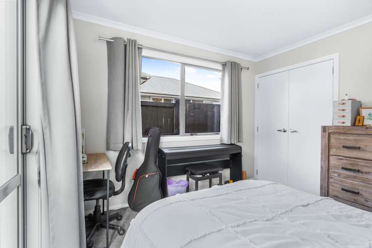 198d Old Farm Road Hamilton East_19