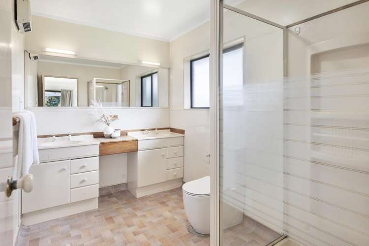 11 Lynwood Place Owhata_10