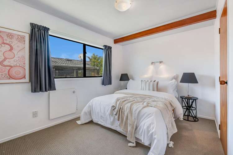 5b Melanie Place Orewa_14