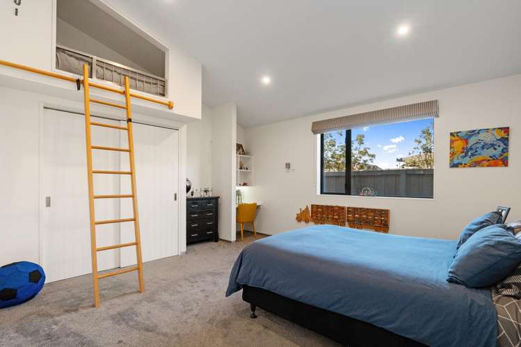 13 Carnaveron Drive Lincoln_21