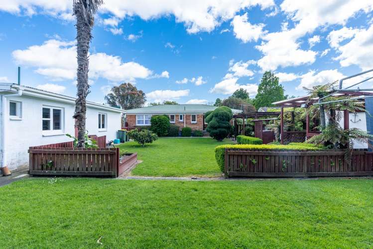 14 Clements Crescent Queenwood_17