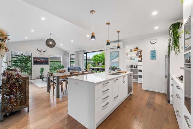 5 Kuawa Drive Kumeu_1