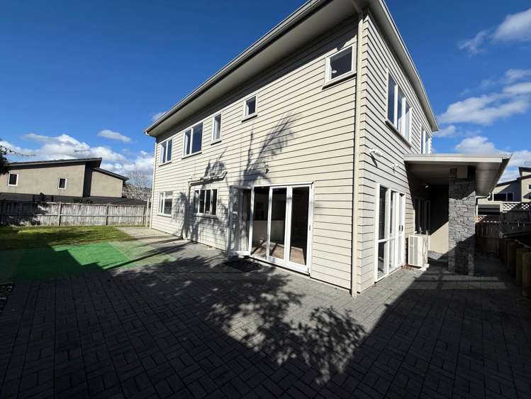 44 Seresin Crescent Flat Bush_16