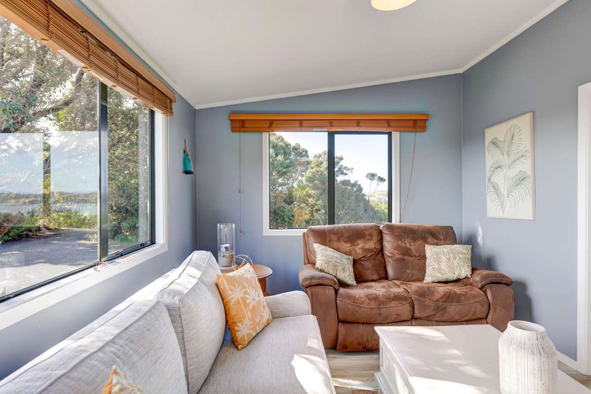 886 Purerua Road_3