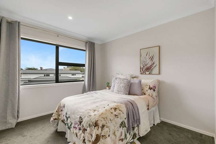 17 Karearea Avenue Kenepuru_10