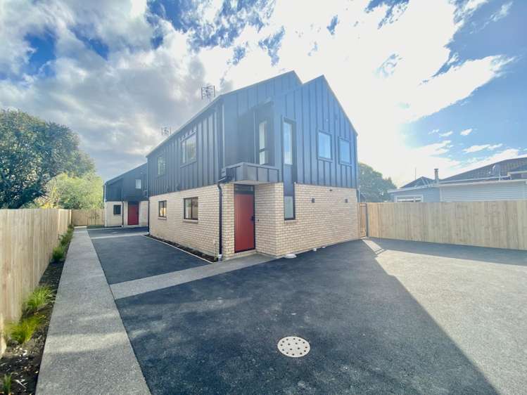 3/11 Hulbert Street Christchurch Central_13