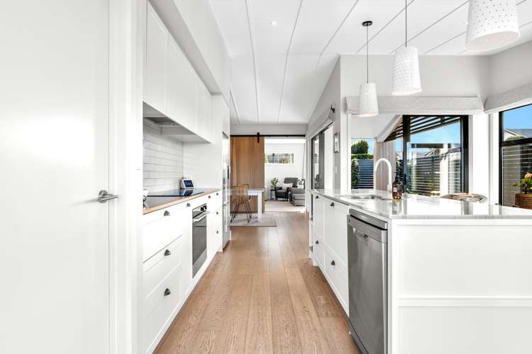 1 Tuaia Street Pyes Pa_9