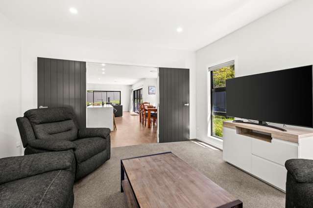 69 Oak Road Poraiti_3