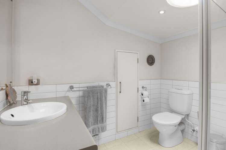 8b Holmwood Park Drive Morrinsville_12