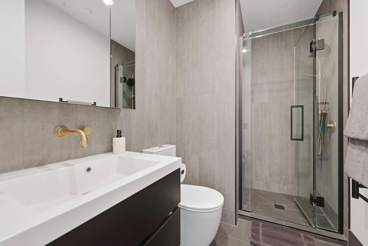 1003/6 Dock Street_5