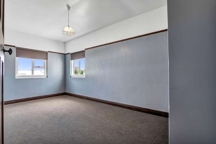 175 and175A High Street Eltham_14