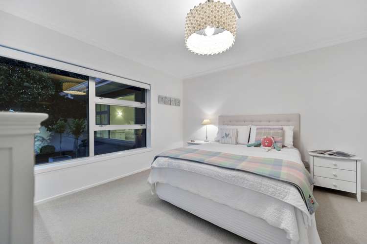 4 Kelly Place Chartwell_21