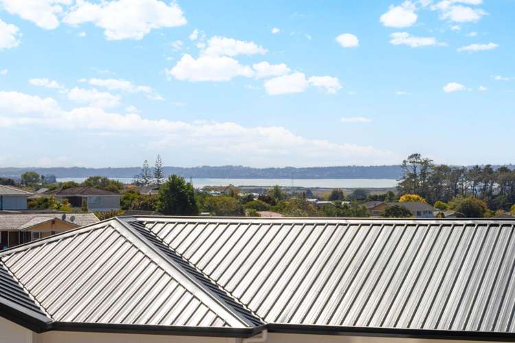 4237 Great North Road Glendene_20
