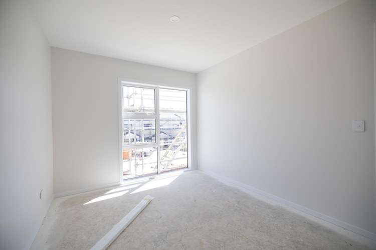 3-28 Ruru Ln Kenepuru_8