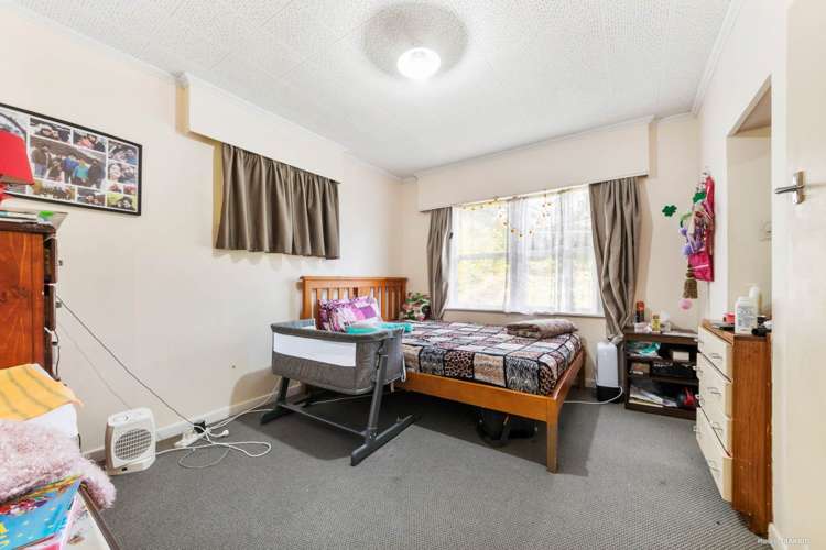 12 Mason Street New Lynn_18