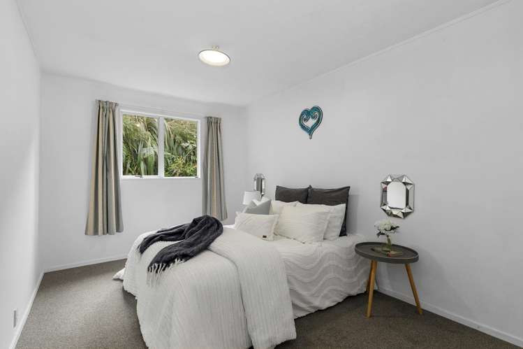 2/259 Major Drive Kelson_14