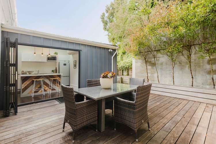 21 Serpentine Avenue Dunedin Central_25