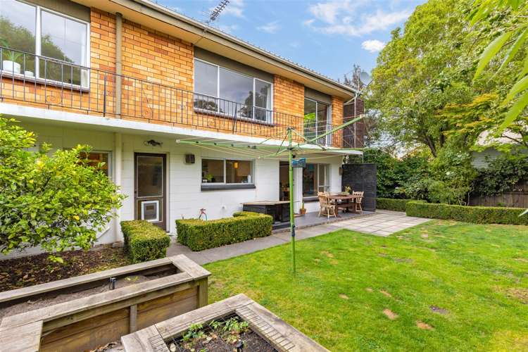 1/27 Innes Road Saint Albans_16