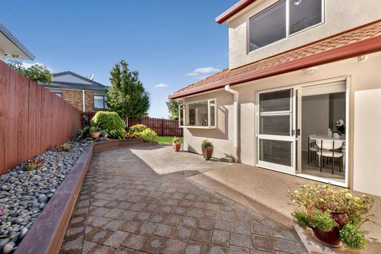 97 Gosford Drive Botany Downs_16