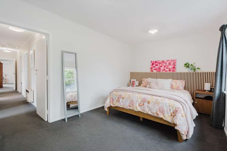 37 Frederick Drive Dinsdale_19