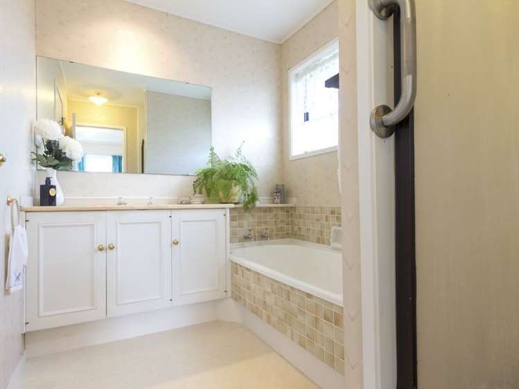 1/8 Eastridge Court Northpark_9