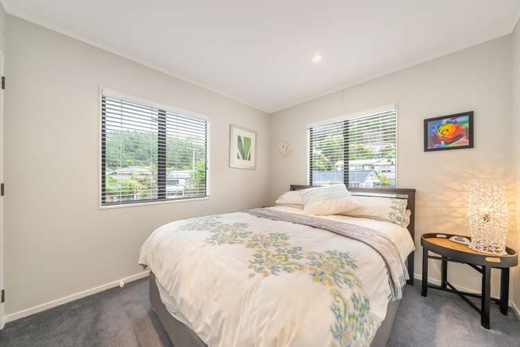 2/27 Korau Grove Stokes Valley_12