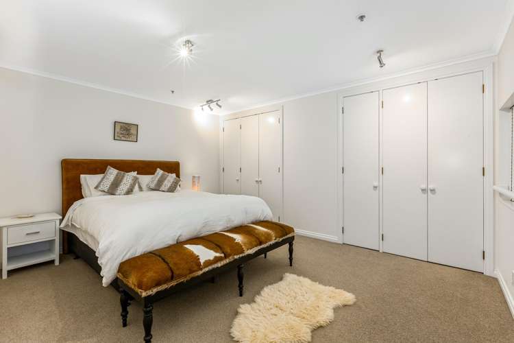 1.6/1 Queens Wharf Wellington Central_15