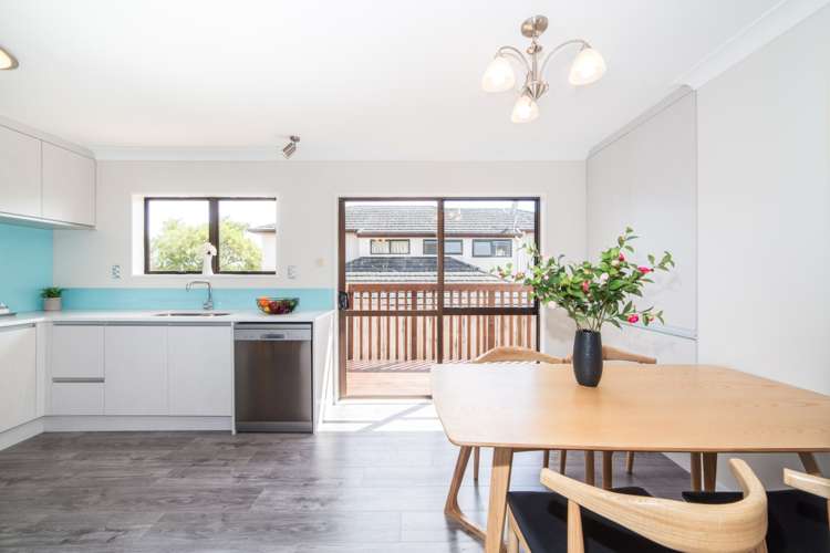 2/1515 Great North Road Waterview_6