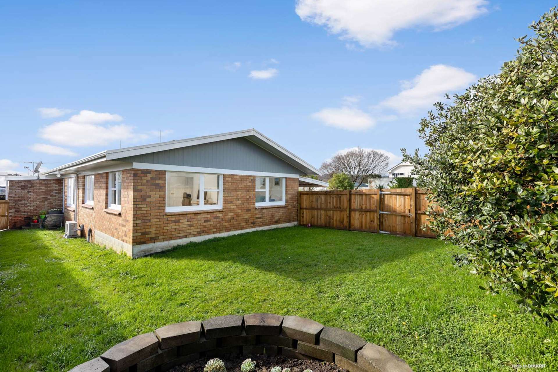 1-170-great-south-road-drury-papakura-houses-for-sale-one-roof