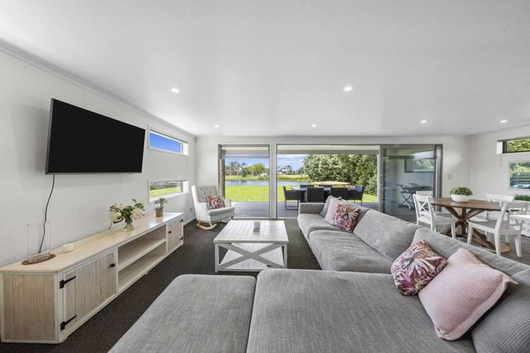 1158 East Coast Road Kaiaua_6