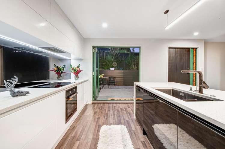 57 Duncansby Road Stanmore Bay_5