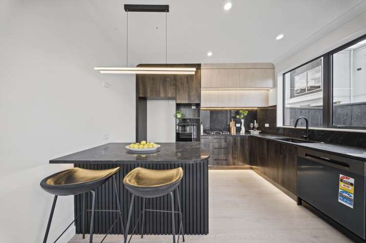4/8 Indus Place Half Moon Bay_5