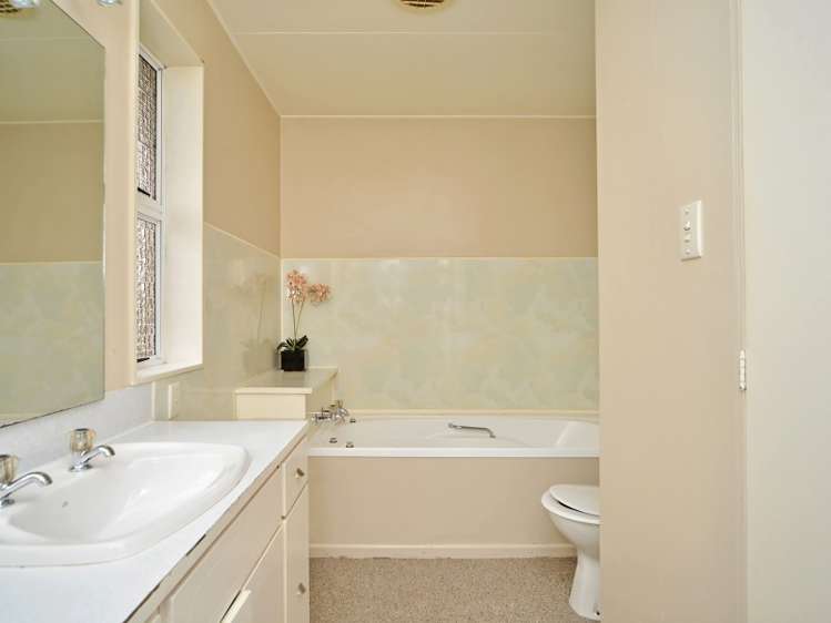 22 Boltons Road Masterton_17