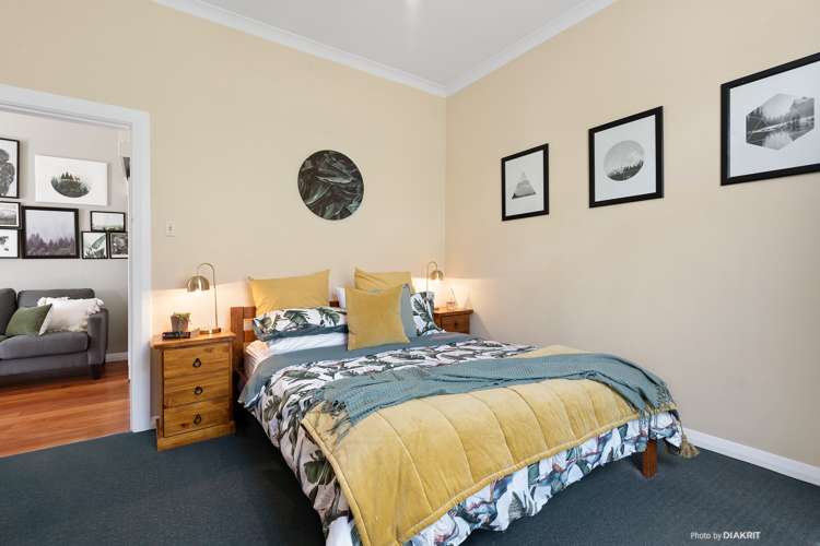 11 Dover Street Island Bay_4