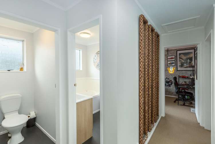 14 Harvard Grove Upper Hutt_17