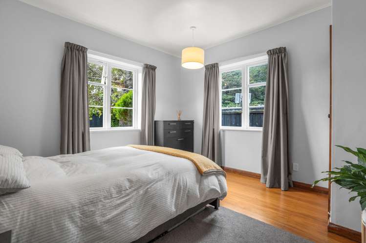 1/195 Whites Line East Waiwhetu_7