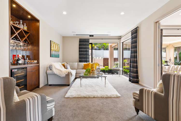 6 Kenley Heights Flat Bush_10