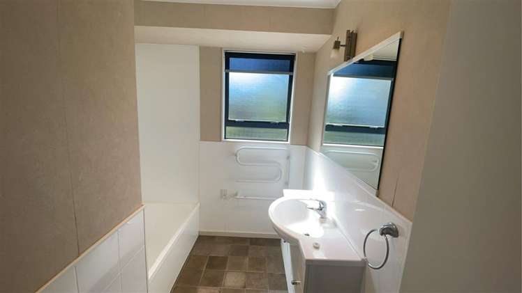 5 Moeatoa Lane Baylys Beach_8