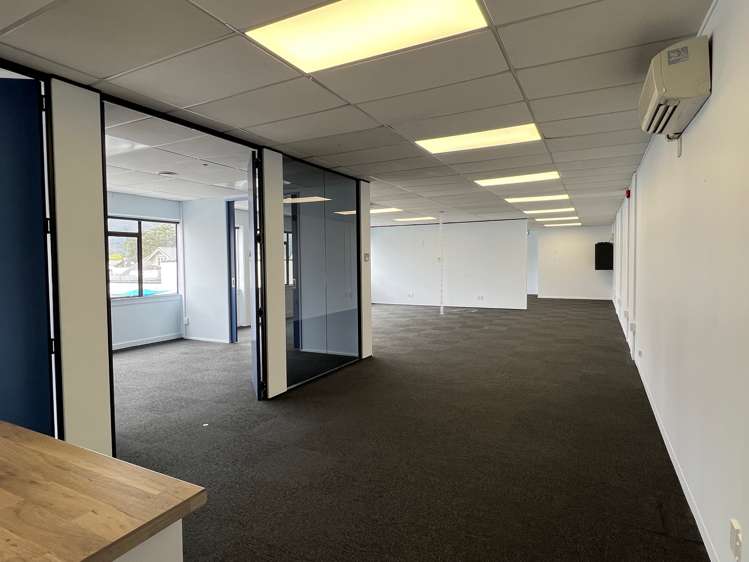 2/46-50 Bloomfield Terrace_0