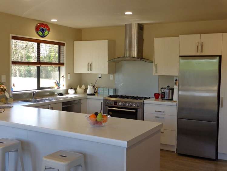 36 Stott Drive Darfield_6