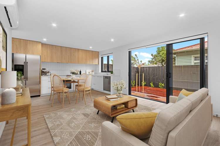 2/30 McLean Street Linwood_2