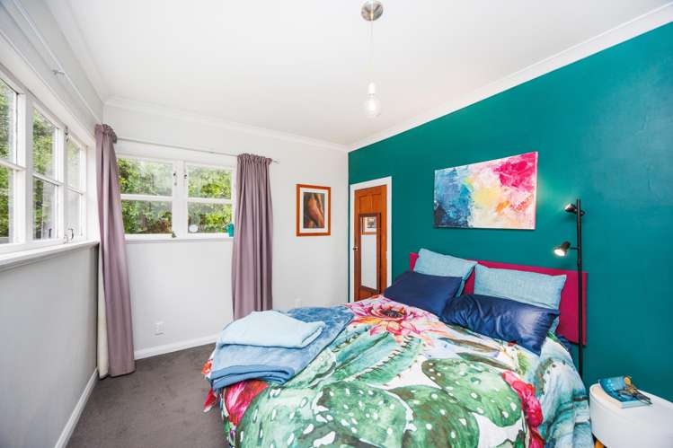 70 Savage Crescent West End_10