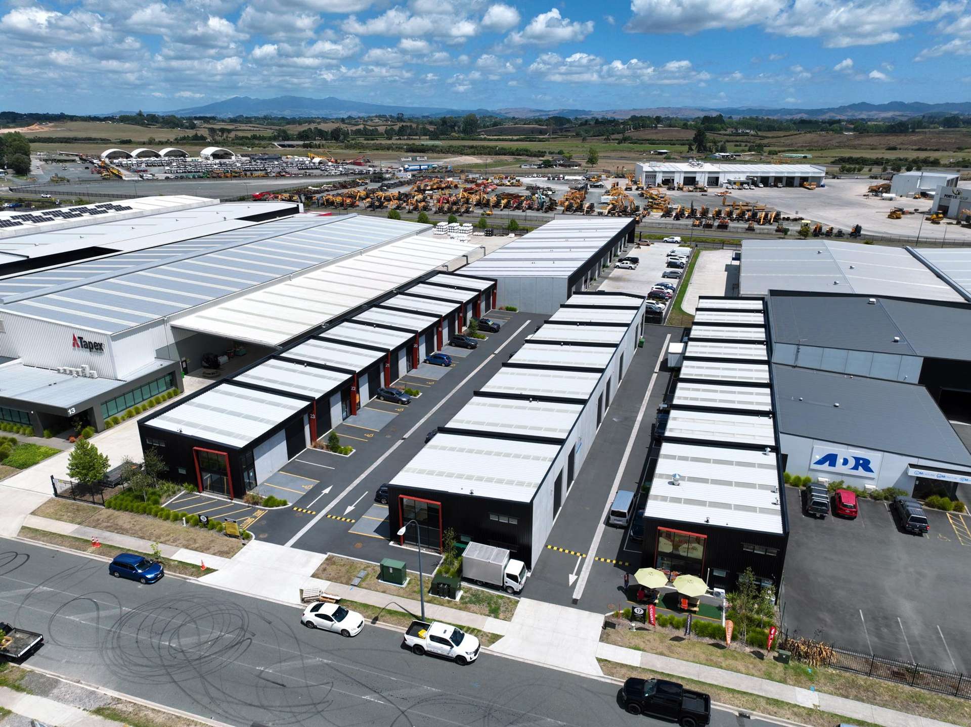 10/15-17 Earthmover Crescent Te Rapa_0