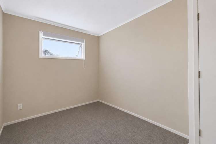 8 Pacey Avenue Hawera_11