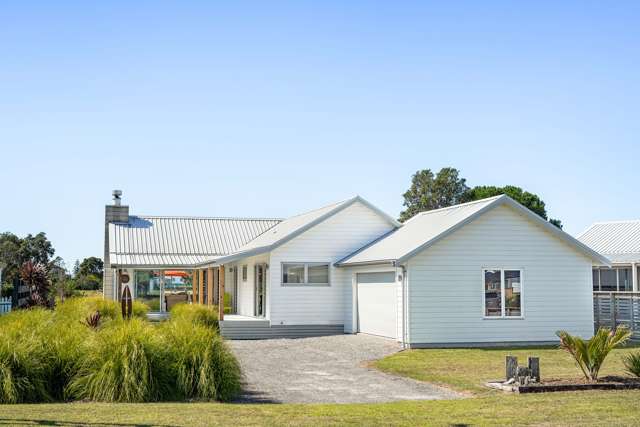 132 Kiwi Road Whangamata_3