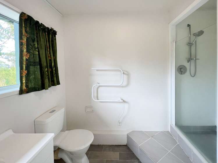 13 Dunraven Place Torbay_7