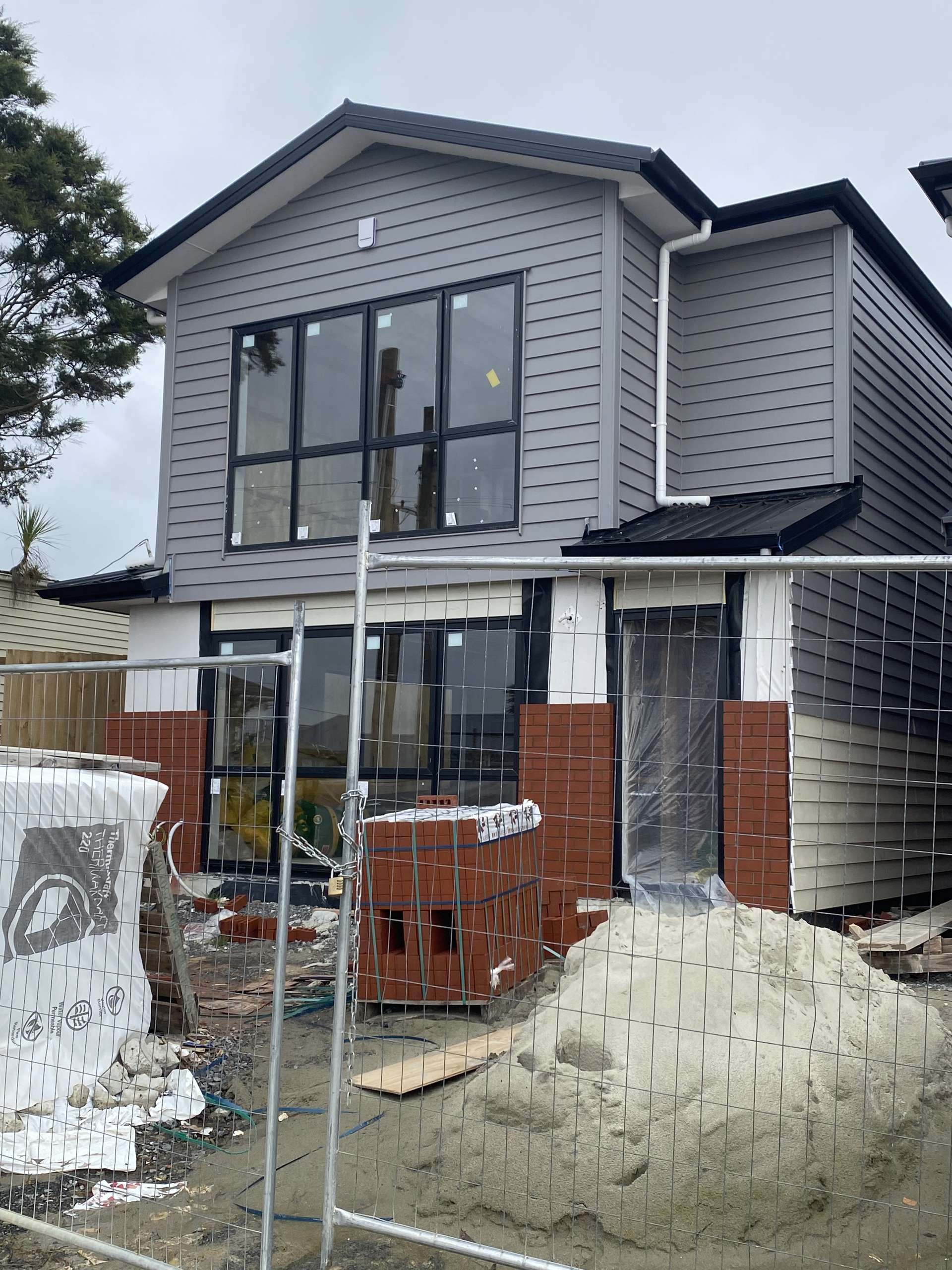 Lot 1/4 Scanlen Terrace Kelston_0